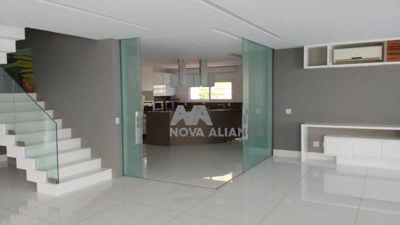 Conheça WhatsApp Image 2018-01-11 at 1 do imóvel - Casa em Condomínio 5 quartos à venda Barra da Tijuca, Rio de Janeiro - R$ 5.800.000 - NBCN50005 - 10 WhatsApp Image 2018-01-11 at 1 - Casa em Condomínio 5 quartos à venda Barra da Tijuca, Rio de Janeiro - R$ 5.800.000 - NBCN50005 - 10