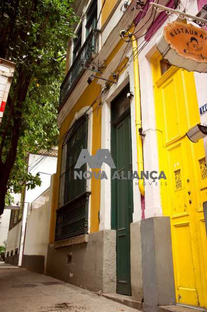 Conheça thumbnail_CASA_LARAN-vai do imóvel - Casa à venda Rua Alice,Laranjeiras, Rio de Janeiro - R$ 1.780.000 - NFCA00031 - 16 thumbnail_CASA_LARAN-vai - Casa à venda Rua Alice,Laranjeiras, Rio de Janeiro - R$ 1.780.000 - NFCA00031 - 16