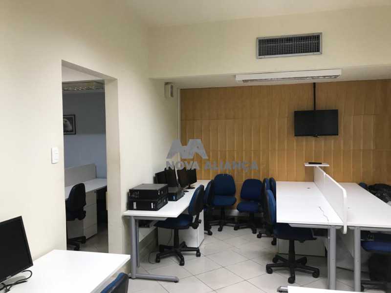 Conheça vazia do imóvel - Escritorio Centro, 460m2 mobiliado luxo - NIAN00009 - 14 vazia - Escritorio Centro, 460m2 mobiliado luxo - NIAN00009 - 14