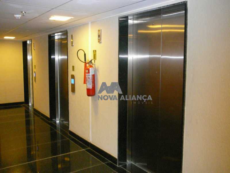 Conheça elevador-02 do imóvel - Sala Comercial 23m² à venda Avenida Embaixador Abelardo Bueno,Barra da Tijuca, Rio de Janeiro - R$ 150.000 - NTSL00152 - 8 elevador-02 - Sala Comercial 23m² à venda Avenida Embaixador Abelardo Bueno,Barra da Tijuca, Rio de Janeiro - R$ 150.000 - NTSL00152 - 8