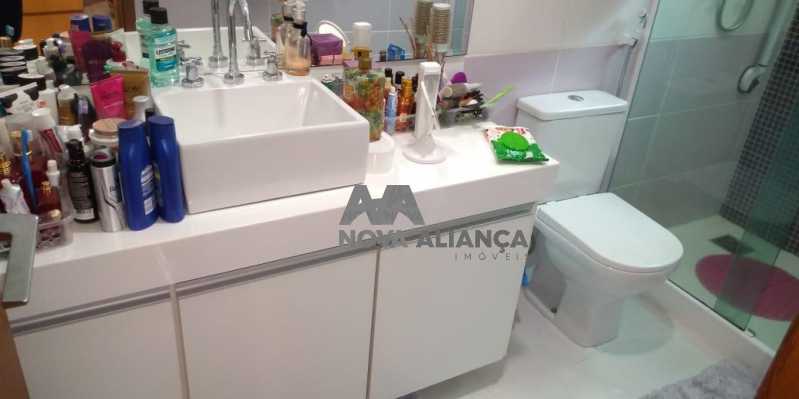 Conheça Banheiro 2-2 do imóvel - Casa à venda Rua Canavieiras,Grajaú, Rio de Janeiro - R$ 1.220.000 - NTCA40071 - 17 Banheiro 2-2 - Casa à venda Rua Canavieiras,Grajaú, Rio de Janeiro - R$ 1.220.000 - NTCA40071 - 17