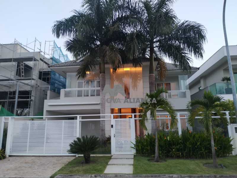 Conheça ea8195b0-5f2d-45c1-9f0e-9285f7 do imóvel - Casa em Condomínio 5 quartos à venda Barra da Tijuca, Rio de Janeiro - R$ 5.500.000 - NSCN50003 - 25 ea8195b0-5f2d-45c1-9f0e-9285f7 - Casa em Condomínio 5 quartos à venda Barra da Tijuca, Rio de Janeiro - R$ 5.500.000 - NSCN50003 - 25