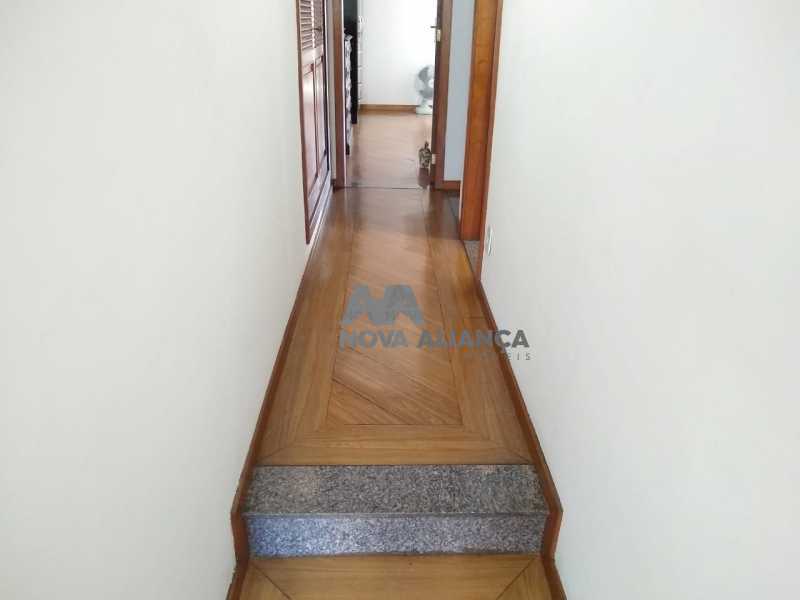 Conheça Corredsegundo piso 1 do imóvel - Casa à venda Rua Vilela Tavares,Méier, Rio de Janeiro - R$ 800.000 - NTCA50050 - 22 Corredsegundo piso 1 - Casa à venda Rua Vilela Tavares,Méier, Rio de Janeiro - R$ 800.000 - NTCA50050 - 22