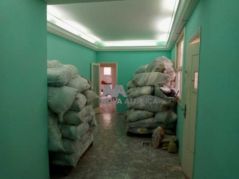 Conheça 01016d50-0529-4d0e-9a51-b7efda do imóvel - casa de rua grande com 5 quartos sala bem grande cozinha espaçosa com boa area externa dois banheiros vaga no corpo da casa boa para uma familia residir em uma rua arborizada - NTCA50051 - 5 01016d50-0529-4d0e-9a51-b7efda - casa de rua grande com 5 quartos sala bem grande cozinha espaçosa com boa area externa dois banheiros vaga no corpo da casa boa para uma familia residir em uma rua arborizada - NTCA50051 - 5