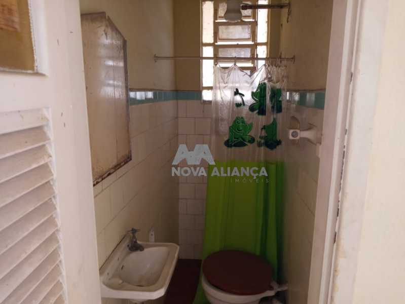 Conheça 8ef89174-c005-4718-b3fd-f61bee do imóvel - casa de rua grande com 5 quartos sala bem grande cozinha espaçosa com boa area externa dois banheiros vaga no corpo da casa boa para uma familia residir em uma rua arborizada - NTCA50051 - 27 8ef89174-c005-4718-b3fd-f61bee - casa de rua grande com 5 quartos sala bem grande cozinha espaçosa com boa area externa dois banheiros vaga no corpo da casa boa para uma familia residir em uma rua arborizada - NTCA50051 - 27