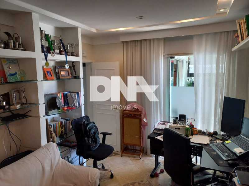 Conheça Quarto 2 andar do imóvel - Cobertura à venda Rua Timóteo da Costa,Leblon, Rio de Janeiro - R$ 4.400.000 - LECO30002 - 18 Quarto 2 andar - Cobertura à venda Rua Timóteo da Costa,Leblon, Rio de Janeiro - R$ 4.400.000 - LECO30002 - 18