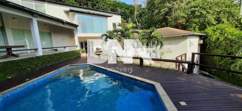 Conheça deck do imóvel - Casa em Condomínio à venda Rua Poeta Khalil Gibran,Itanhangá, Rio de Janeiro - R$ 3.500.000 - LECN70001 - 1 deck - Casa em Condomínio à venda Rua Poeta Khalil Gibran,Itanhangá, Rio de Janeiro - R$ 3.500.000 - LECN70001 - 1
