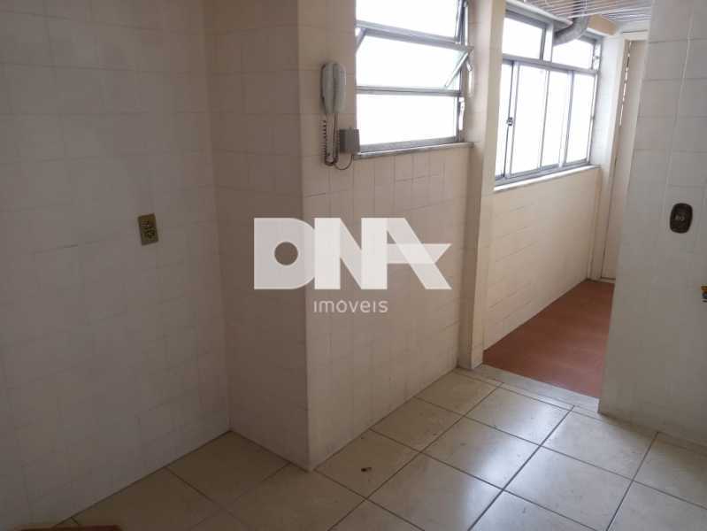 Conheça cozinha do imóvel - Muito bom imovel de 2 quartos com sala para dois ambientes cozinha espaçosa banheiro social dependencia completa e vaga de garagem de dois andares na escritura - NTAP22713 - 15 cozinha - Muito bom imovel de 2 quartos com sala para dois ambientes cozinha espaçosa banheiro social dependencia completa e vaga de garagem de dois andares na escritura - NTAP22713 - 15