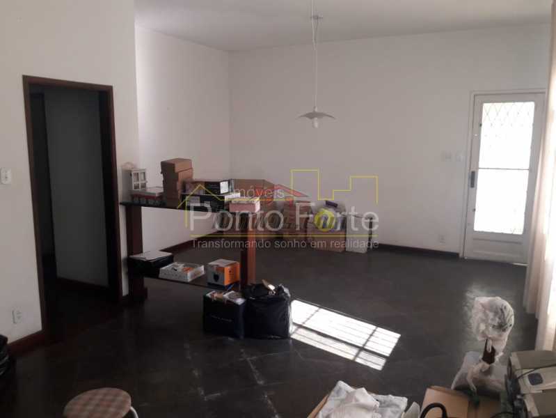 Conheça 3 do imóvel - Casa Vila Valqueire,Rio de Janeiro,RJ À Venda,3 Quartos,236m² - PECA30298 - 4 3 - Casa Vila Valqueire,Rio de Janeiro,RJ À Venda,3 Quartos,236m² - PECA30298 - 4