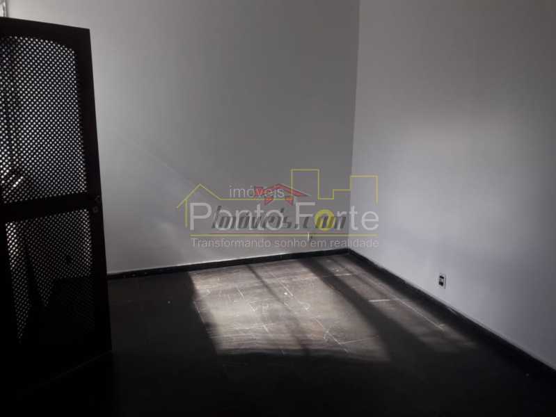 Conheça 8 do imóvel - Casa Vila Valqueire,Rio de Janeiro,RJ À Venda,3 Quartos,236m² - PECA30298 - 9 8 - Casa Vila Valqueire,Rio de Janeiro,RJ À Venda,3 Quartos,236m² - PECA30298 - 9