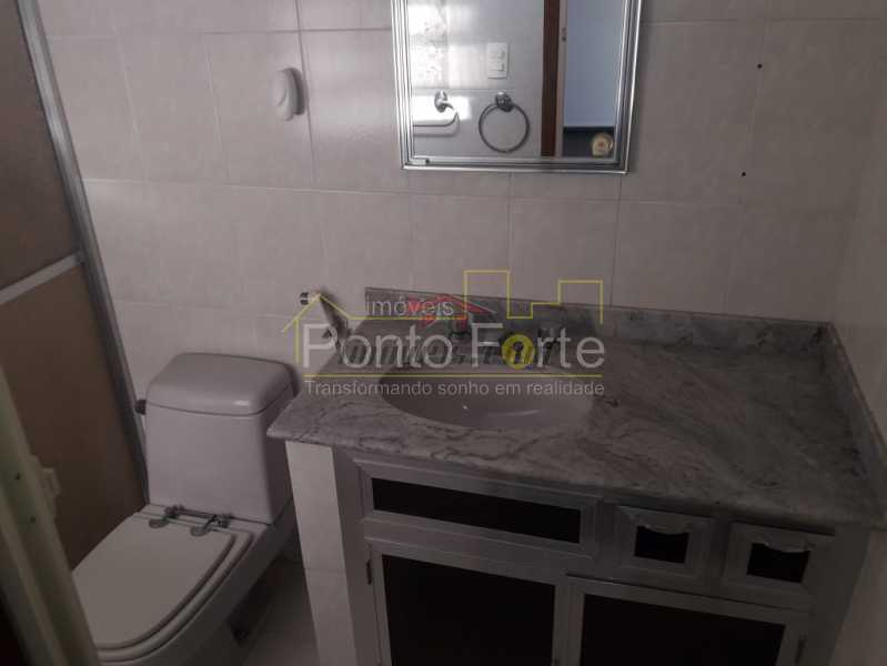 Conheça 15 do imóvel - Casa Vila Valqueire,Rio de Janeiro,RJ À Venda,3 Quartos,236m² - PECA30298 - 16 15 - Casa Vila Valqueire,Rio de Janeiro,RJ À Venda,3 Quartos,236m² - PECA30298 - 16