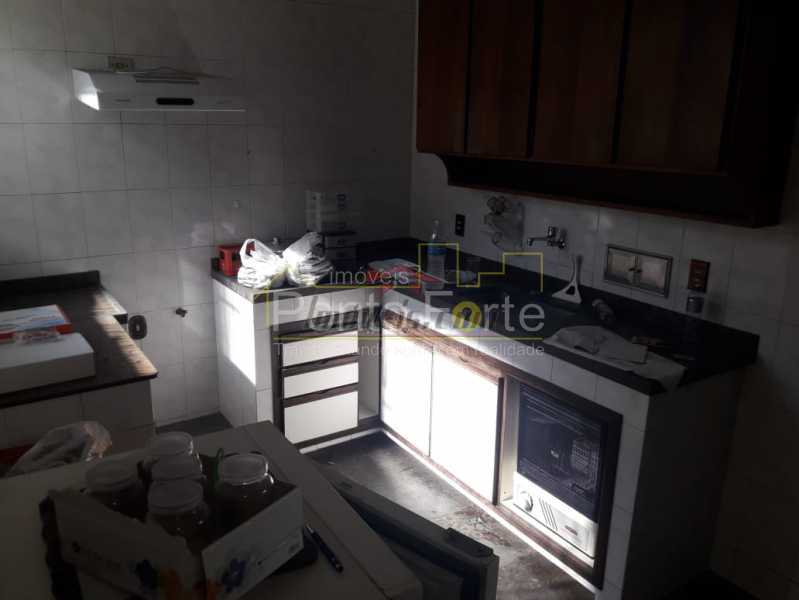 Conheça 18 do imóvel - Casa Vila Valqueire,Rio de Janeiro,RJ À Venda,3 Quartos,236m² - PECA30298 - 20 18 - Casa Vila Valqueire,Rio de Janeiro,RJ À Venda,3 Quartos,236m² - PECA30298 - 20