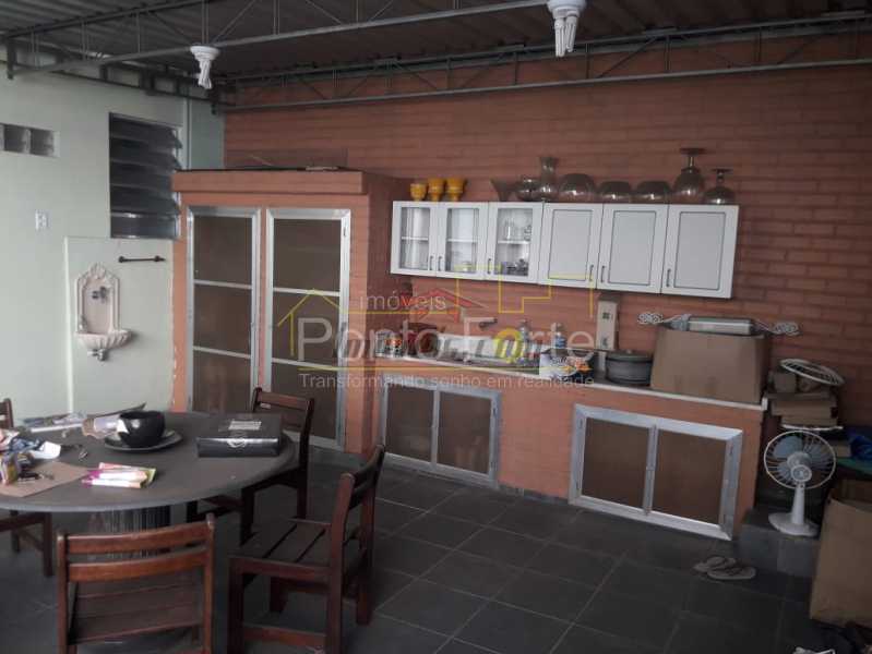 Conheça 26 do imóvel - Casa Vila Valqueire,Rio de Janeiro,RJ À Venda,3 Quartos,236m² - PECA30298 - 27 26 - Casa Vila Valqueire,Rio de Janeiro,RJ À Venda,3 Quartos,236m² - PECA30298 - 27