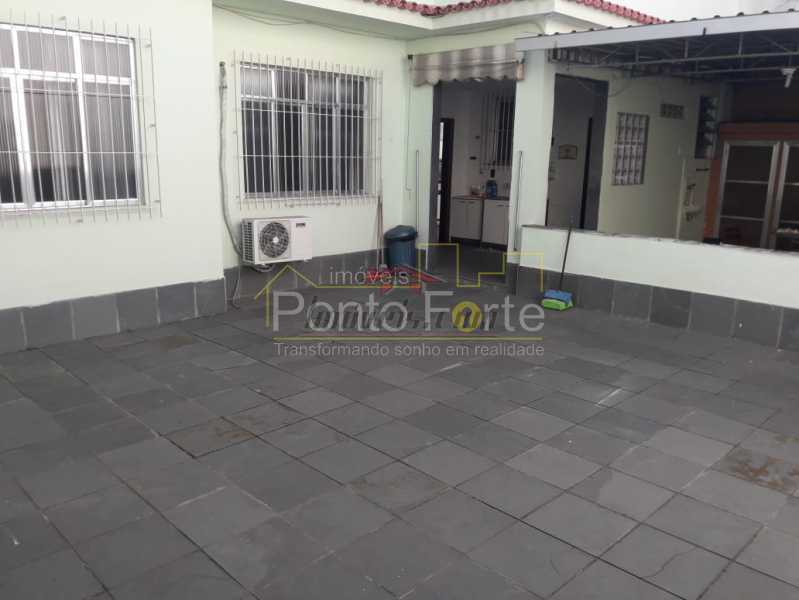 Conheça 29 do imóvel - Casa Vila Valqueire,Rio de Janeiro,RJ À Venda,3 Quartos,236m² - PECA30298 - 30 29 - Casa Vila Valqueire,Rio de Janeiro,RJ À Venda,3 Quartos,236m² - PECA30298 - 30
