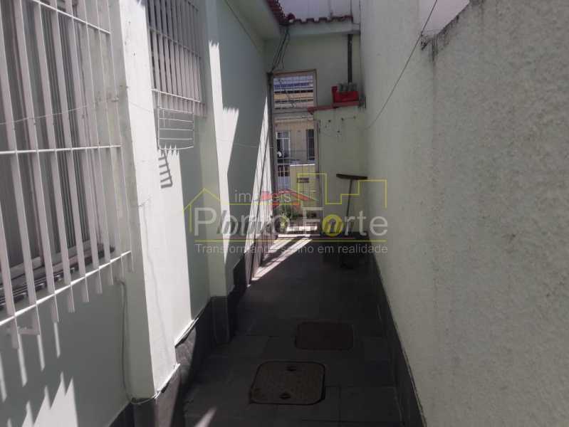 Conheça 30 do imóvel - Casa Vila Valqueire,Rio de Janeiro,RJ À Venda,3 Quartos,236m² - PECA30298 - 31 30 - Casa Vila Valqueire,Rio de Janeiro,RJ À Venda,3 Quartos,236m² - PECA30298 - 31
