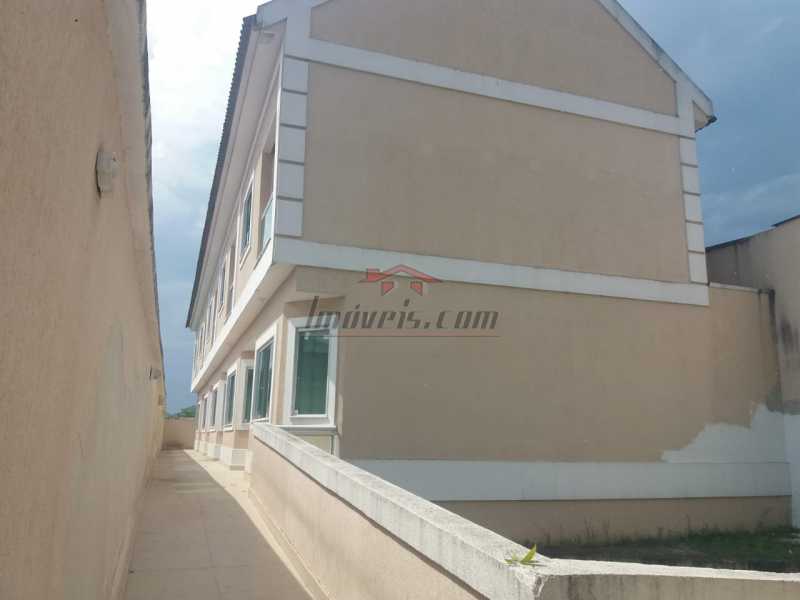 Conheça WhatsApp Image 2018-12-05 at 1 do imóvel - Casa em Condomínio 3 quartos à venda Tanque, Rio de Janeiro - R$ 320.000 - PECN30181 - 1 WhatsApp Image 2018-12-05 at 1 - Casa em Condomínio 3 quartos à venda Tanque, Rio de Janeiro - R$ 320.000 - PECN30181 - 1