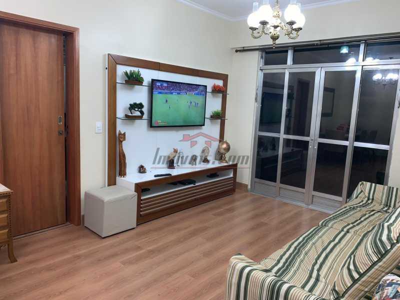 Conheça 1 do imóvel - Apartamento 2 quartos à venda Praça Seca, Rio de Janeiro - R$ 200.000 - PEAP21703 - 1 1 - Apartamento 2 quartos à venda Praça Seca, Rio de Janeiro - R$ 200.000 - PEAP21703 - 1