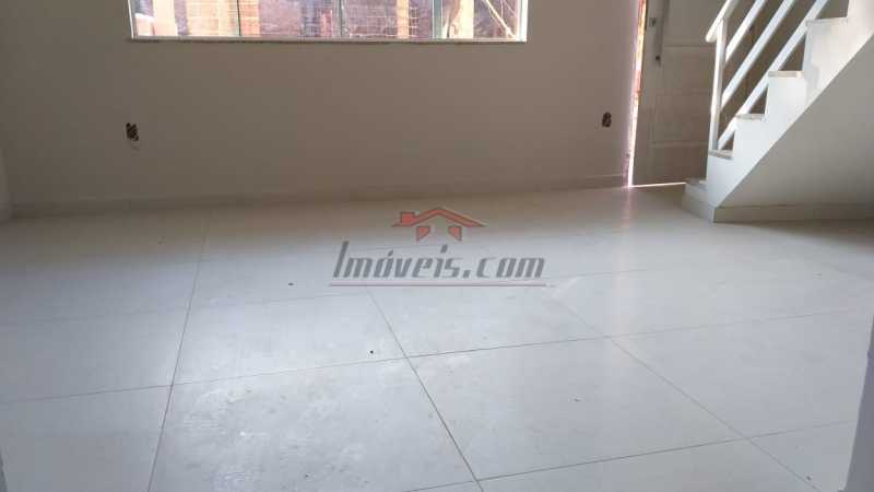 Conheça 1. do imóvel - Casa em Condomínio 2 quartos à venda Marechal Hermes, Rio de Janeiro - R$ 310.000 - PECN20184 - 1 1. - Casa em Condomínio 2 quartos à venda Marechal Hermes, Rio de Janeiro - R$ 310.000 - PECN20184 - 1