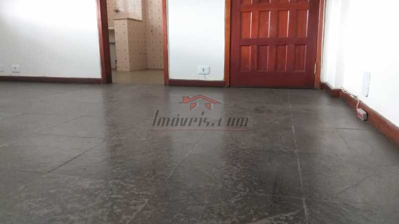 Conheça 13 do imóvel - Apartamento 2 quartos à venda Tanque, Rio de Janeiro - R$ 210.000 - PEAP21754 - 4 13 - Apartamento 2 quartos à venda Tanque, Rio de Janeiro - R$ 210.000 - PEAP21754 - 4
