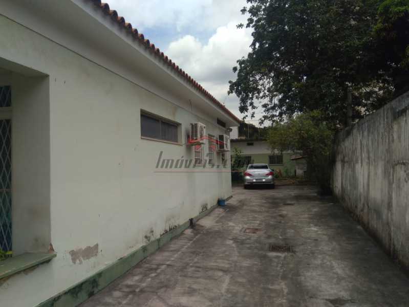 Conheça WhatsApp Image 2020-01-14 at 1 do imóvel - Terreno Multifamiliar à venda Taquara, BAIRROS DE ATUAÇÃO ,Rio de Janeiro - R$ 2.250.000 - PEMF00069 - 12 WhatsApp Image 2020-01-14 at 1 - Terreno Multifamiliar à venda Taquara, BAIRROS DE ATUAÇÃO ,Rio de Janeiro - R$ 2.250.000 - PEMF00069 - 12