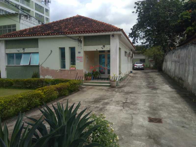 Conheça WhatsApp Image 2020-01-14 at 1 do imóvel - Terreno Multifamiliar à venda Taquara, BAIRROS DE ATUAÇÃO ,Rio de Janeiro - R$ 2.250.000 - PEMF00069 - 9 WhatsApp Image 2020-01-14 at 1 - Terreno Multifamiliar à venda Taquara, BAIRROS DE ATUAÇÃO ,Rio de Janeiro - R$ 2.250.000 - PEMF00069 - 9