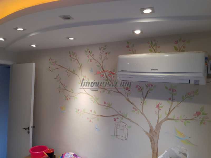Conheça WhatsApp Image 2020-07-01 at 9 do imóvel - Apartamento 2 quartos à venda Praça Seca, Rio de Janeiro - R$ 185.000 - PEAP21904 - 14 WhatsApp Image 2020-07-01 at 9 - Apartamento 2 quartos à venda Praça Seca, Rio de Janeiro - R$ 185.000 - PEAP21904 - 14