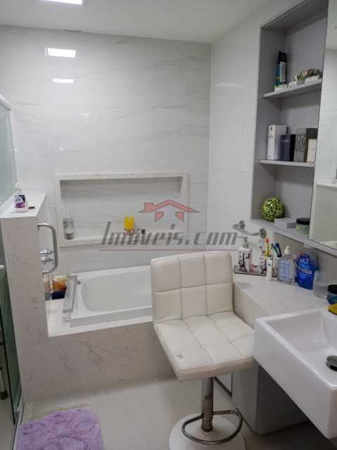 Conheça 21. do imóvel - Casa em Condomínio 5 quartos à venda Barra da Tijuca, Rio de Janeiro - R$ 2.350.000 - PECN50022 - 23 21. - Casa em Condomínio 5 quartos à venda Barra da Tijuca, Rio de Janeiro - R$ 2.350.000 - PECN50022 - 23