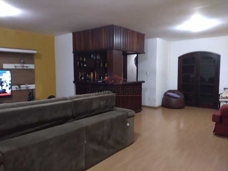 Conheça 4f26fbd4-1283-4260-a234-c2d8f7 do imóvel - Casa 3 quartos à venda Pechincha, Rio de Janeiro - R$ 1.350.000 - PECA30343 - 4 4f26fbd4-1283-4260-a234-c2d8f7 - Casa 3 quartos à venda Pechincha, Rio de Janeiro - R$ 1.350.000 - PECA30343 - 4