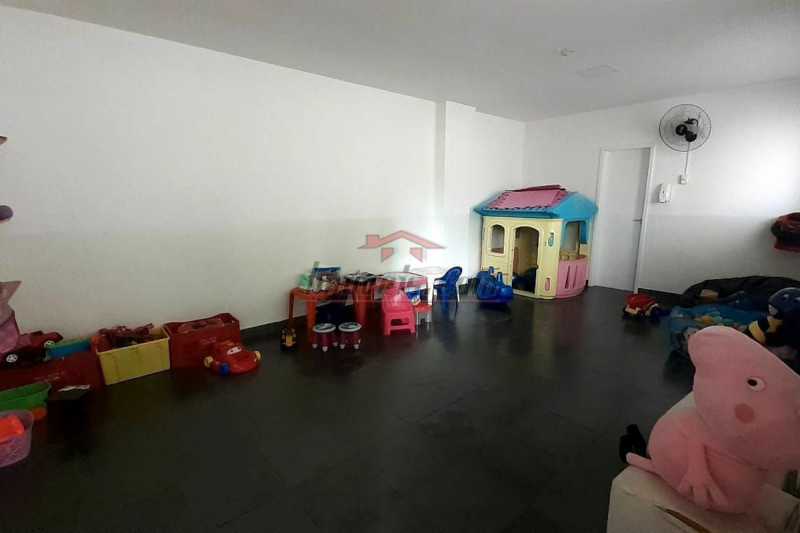 Conheça d6701f3b1712903715a2713626c420 do imóvel - Cobertura no Pechincha 03 quartos (sendo 02 suítes) na Rua Retiro dos Artistas - PECO30157 - 30 d6701f3b1712903715a2713626c420 - Cobertura no Pechincha 03 quartos (sendo 02 suítes) na Rua Retiro dos Artistas - PECO30157 - 30