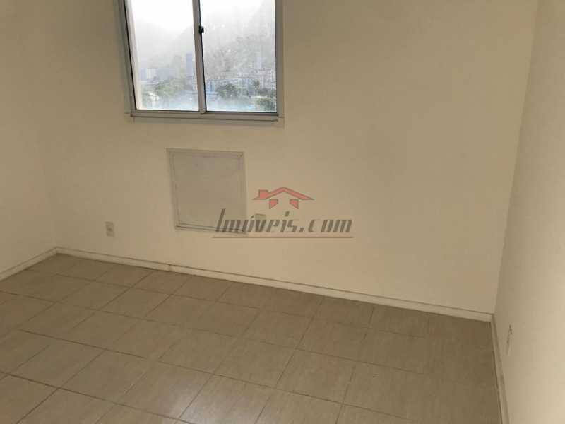 Conheça 8 do imóvel - Apartamento à venda Estrada dos Bandeirantes,Curicica, BAIRROS DE ATUAÇÃO ,Rio de Janeiro - R$ 320.000 - PEAP30898 - 15 8 - Apartamento à venda Estrada dos Bandeirantes,Curicica, BAIRROS DE ATUAÇÃO ,Rio de Janeiro - R$ 320.000 - PEAP30898 - 15