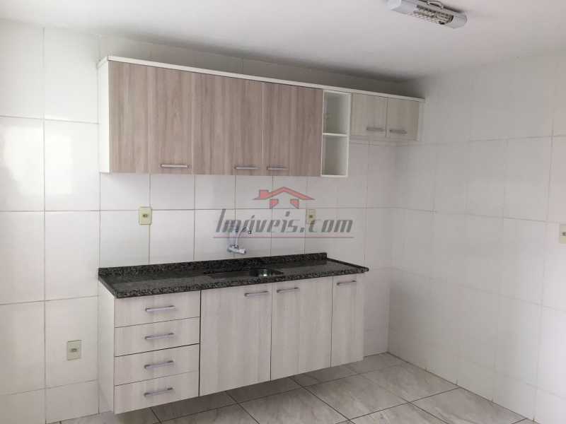 Conheça 2a569e2e-972e-4929-883d-b007c2 do imóvel - Excelente Casa Triplex 2 quartos - Pechincha - PECN20267 - 11 2a569e2e-972e-4929-883d-b007c2 - Excelente Casa Triplex 2 quartos - Pechincha - PECN20267 - 11