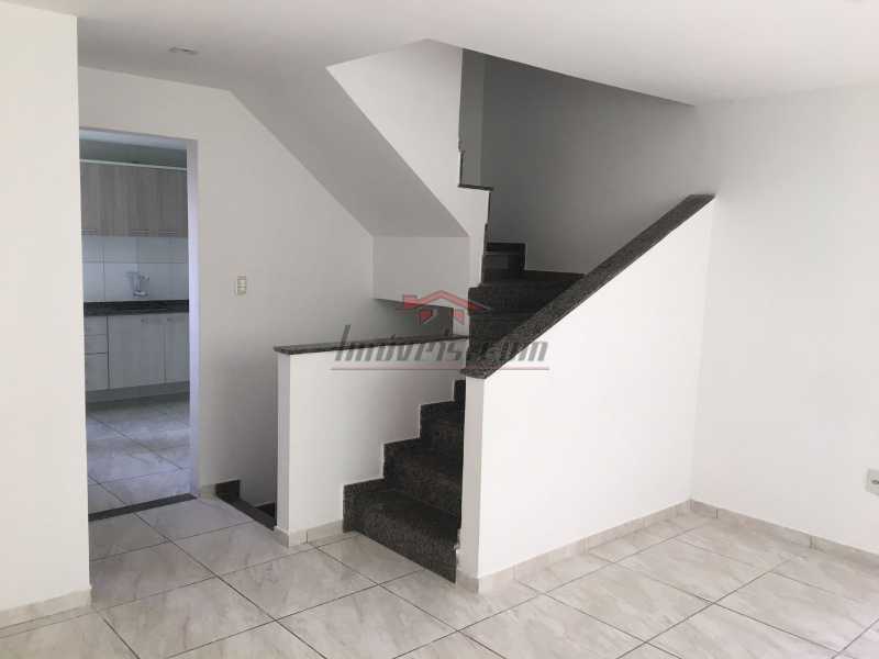 Conheça cf07f6d4-6b50-4f0d-86a8-67d1d2 do imóvel - Excelente Casa Triplex 2 quartos - Pechincha - PECN20267 - 6 cf07f6d4-6b50-4f0d-86a8-67d1d2 - Excelente Casa Triplex 2 quartos - Pechincha - PECN20267 - 6
