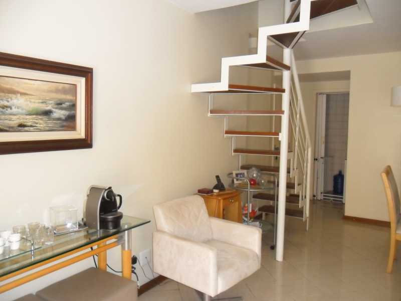 Conheça 03 do imóvel - Cobertura 4 quartos à venda Laranjeiras, Rio de Janeiro - R$ 1.400.000 - KSCO40002 - 5 03 - Cobertura 4 quartos à venda Laranjeiras, Rio de Janeiro - R$ 1.400.000 - KSCO40002 - 5