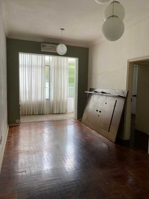 Conheça 1. do imóvel - Apartamento 2 quartos à venda Laranjeiras, Rio de Janeiro - R$ 900.000 - KFAP20339 - 1 1. - Apartamento 2 quartos à venda Laranjeiras, Rio de Janeiro - R$ 900.000 - KFAP20339 - 1