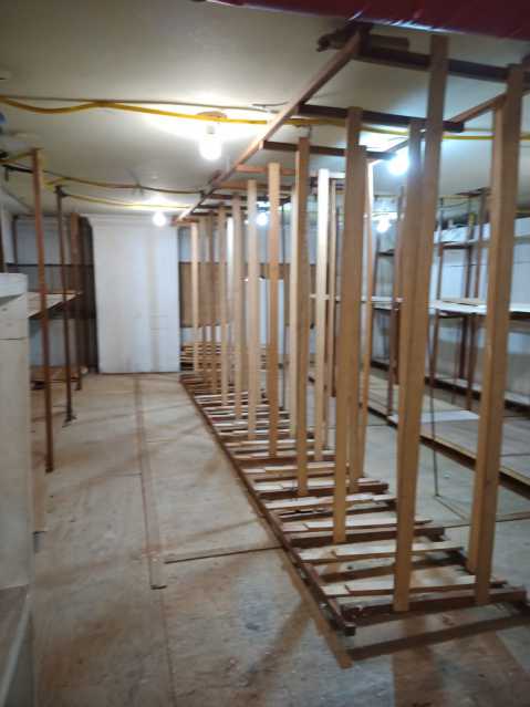 Conheça IMG-20210901-WA0081 do imóvel - Loja 240m² para alugar Catete, Rio de Janeiro - R$ 25.000 - KFLJ00037 - 9 IMG-20210901-WA0081 - Loja 240m² para alugar Catete, Rio de Janeiro - R$ 25.000 - KFLJ00037 - 9