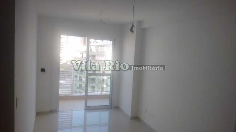 Conheça SALA 3 do empreendimento - Fachada - RUA CACHAMBI 274 - 78 - 5 SALA 3 - Fachada - RUA CACHAMBI 274 - 78 - 5
