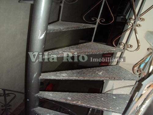 Conheça ESCADA do imóvel - Casa 3 quartos à venda Vila da Penha, Rio de Janeiro - R$ 450.000 - VR30219 - 30 ESCADA - Casa 3 quartos à venda Vila da Penha, Rio de Janeiro - R$ 450.000 - VR30219 - 30