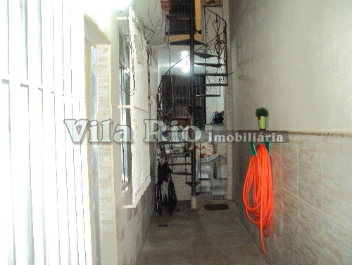 Conheça ESCADA1 do imóvel - Casa 3 quartos à venda Vila da Penha, Rio de Janeiro - R$ 450.000 - VR30219 - 31 ESCADA1 - Casa 3 quartos à venda Vila da Penha, Rio de Janeiro - R$ 450.000 - VR30219 - 31