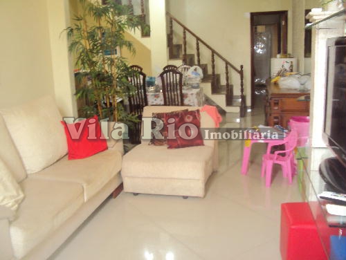 Conheça SALA1 do imóvel - Casa Irajá,Rio de Janeiro,RJ À Venda,4 Quartos,320m² - VR40077 - 3 SALA1 - Casa Irajá,Rio de Janeiro,RJ À Venda,4 Quartos,320m² - VR40077 - 3