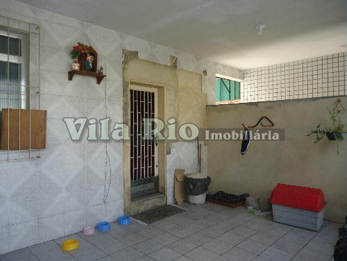 Conheça GARAGEM do imóvel - Casa 6 quartos à venda Irajá, Rio de Janeiro - R$ 950.000 - VR60006 - 27 GARAGEM - Casa 6 quartos à venda Irajá, Rio de Janeiro - R$ 950.000 - VR60006 - 27