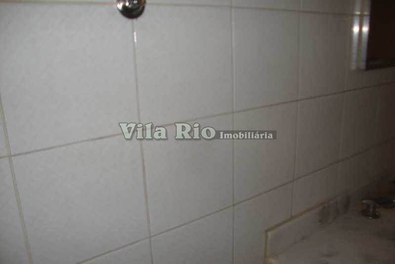 Conheça BANHEIRO 4 do imóvel - Apartamento 3 quartos à venda Pilares, Rio de Janeiro - R$ 230.000 - VRAP30015 - 15 BANHEIRO 4 - Apartamento 3 quartos à venda Pilares, Rio de Janeiro - R$ 230.000 - VRAP30015 - 15