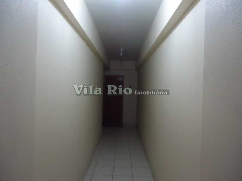 Conheça CIRCULAÇÃO EXTERNA do imóvel - Apartamento 2 quartos à venda Olaria, Rio de Janeiro - R$ 320.000 - VAP20022 - 8 CIRCULAÇÃO EXTERNA - Apartamento 2 quartos à venda Olaria, Rio de Janeiro - R$ 320.000 - VAP20022 - 8