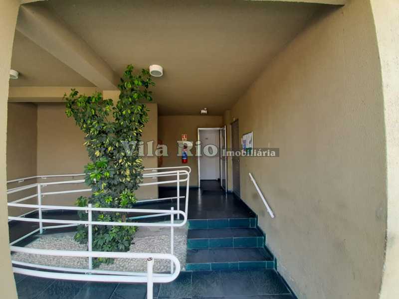 Conheça ENTRADA DO PREDIO do imóvel - Apartamento 2 quartos à venda Irajá, Rio de Janeiro - R$ 210.000 - VAP20062 - 23 ENTRADA DO PREDIO - Apartamento 2 quartos à venda Irajá, Rio de Janeiro - R$ 210.000 - VAP20062 - 23