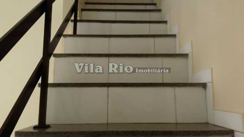 Conheça ESCADA 2 do imóvel - Casa 2 quartos para alugar Vista Alegre, Rio de Janeiro - R$ 1.200 - VCA20016 - 11 ESCADA 2 - Casa 2 quartos para alugar Vista Alegre, Rio de Janeiro - R$ 1.200 - VCA20016 - 11