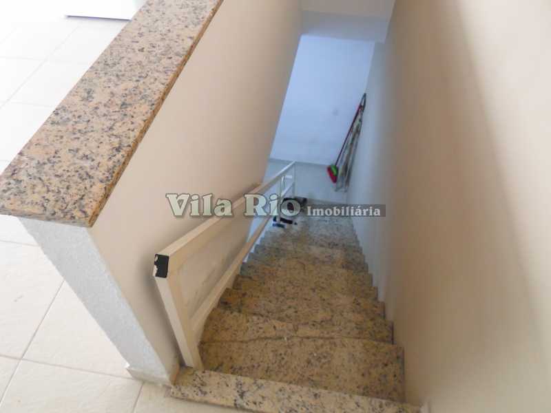Conheça ESCADA 1 do imóvel - Casa 2 quartos à venda Vila da Penha, Rio de Janeiro - R$ 450.000 - VCA20017 - 20 ESCADA 1 - Casa 2 quartos à venda Vila da Penha, Rio de Janeiro - R$ 450.000 - VCA20017 - 20