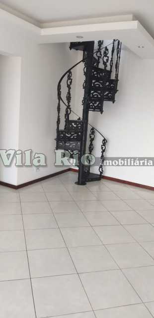 Conheça SALA 2. do imóvel - Cobertura 3 quartos para alugar Vila da Penha, Rio de Janeiro - R$ 2.500 - VCO30005 - 3 SALA 2. - Cobertura 3 quartos para alugar Vila da Penha, Rio de Janeiro - R$ 2.500 - VCO30005 - 3