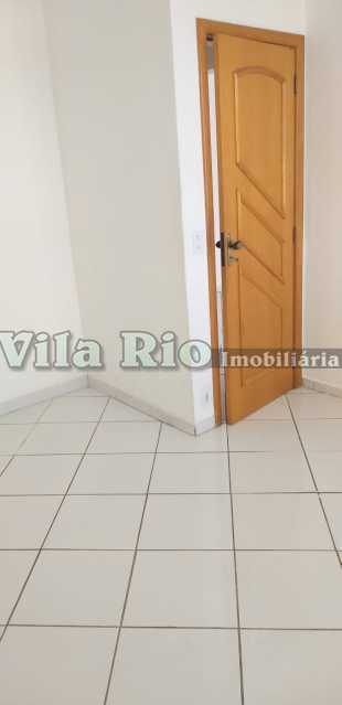 Conheça QUARTO 6. do imóvel - Cobertura 3 quartos para alugar Vila da Penha, Rio de Janeiro - R$ 2.500 - VCO30005 - 10 QUARTO 6. - Cobertura 3 quartos para alugar Vila da Penha, Rio de Janeiro - R$ 2.500 - VCO30005 - 10