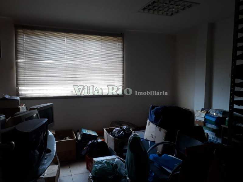 Conheça Sala1.1 do imóvel - Galpão 780m² à venda Jardim América, Rio de Janeiro - R$ 1.150.000 - VGA00010 - 4 Sala1.1 - Galpão 780m² à venda Jardim América, Rio de Janeiro - R$ 1.150.000 - VGA00010 - 4