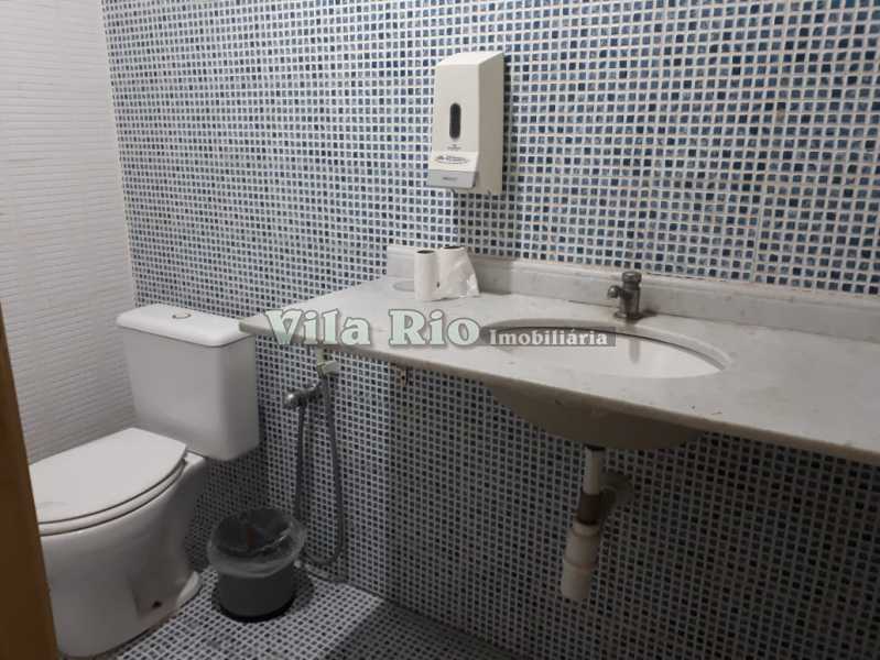 Conheça Banheiro do imóvel - Galpão 780m² à venda Jardim América, Rio de Janeiro - R$ 1.150.000 - VGA00010 - 5 Banheiro - Galpão 780m² à venda Jardim América, Rio de Janeiro - R$ 1.150.000 - VGA00010 - 5