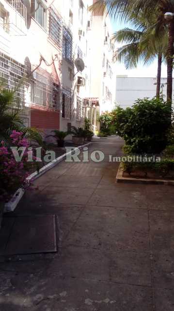 Conheça ÁREA EXTERNA do imóvel - Apartamento 2 quartos à venda Vaz Lobo, Rio de Janeiro - R$ 215.000 - VAP20225 - 7 ÁREA EXTERNA - Apartamento 2 quartos à venda Vaz Lobo, Rio de Janeiro - R$ 215.000 - VAP20225 - 7